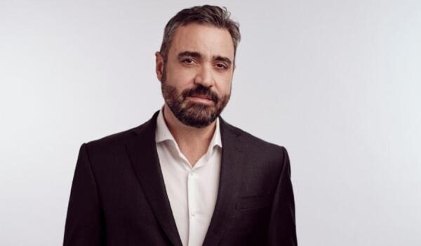 «Γαλαζοκίτρινο» story από τον Σάββα Λιάση! image