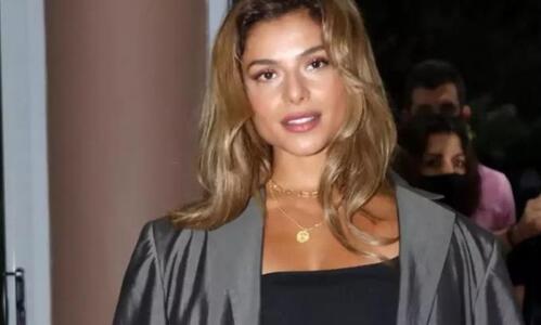 Από το Survivor στην αγκαλιά παίκτη της ΑΕΚ η Ελευθερία Ελευθερίου! thumb