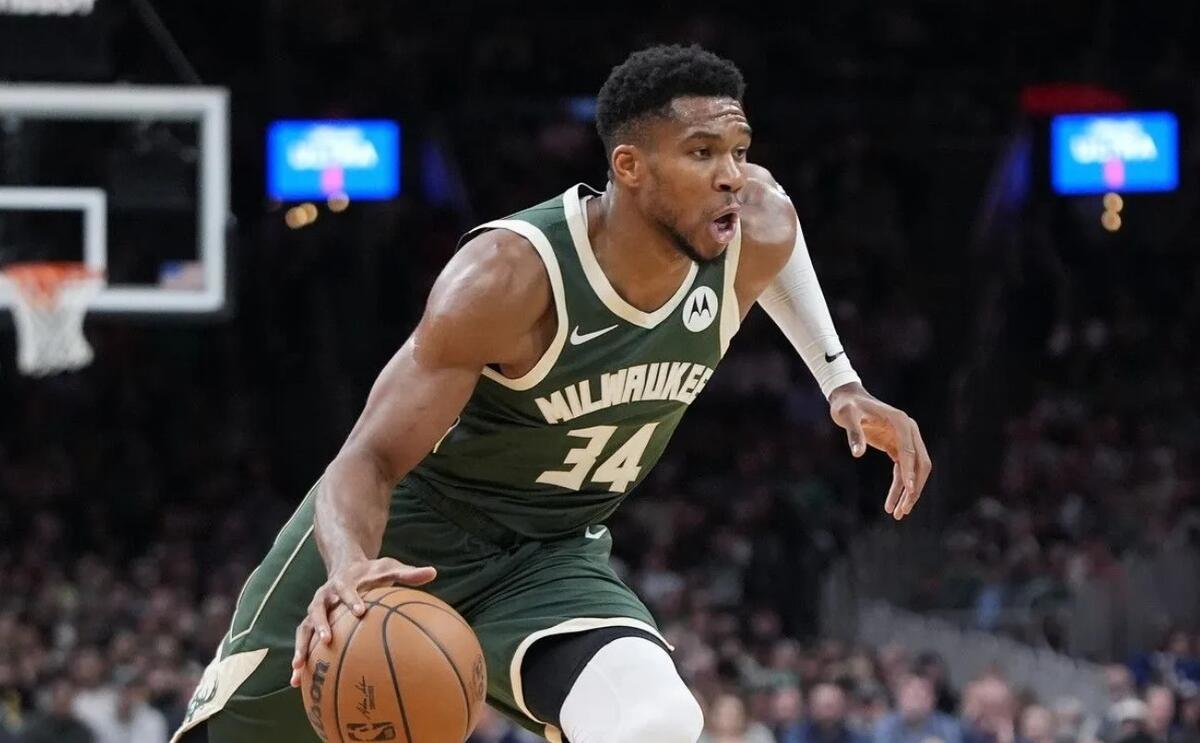 Αποτελέσματα NBA: Νίκη για Μπακς, ήττα-σοκ για Ουόριορς thumb