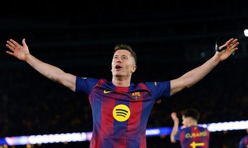 Ο Λεβαντόφσκι έσπασε άλλα δύο ρεκόρ στο Champions League! thumb